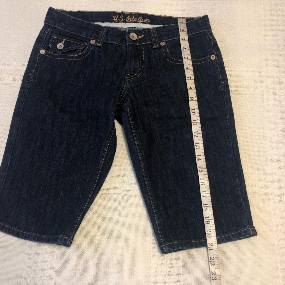 Women’s jean shorts - Picture 2 of 7